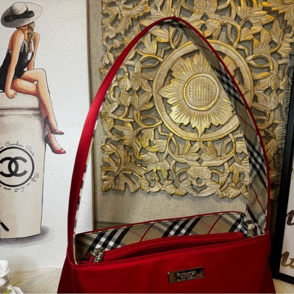 Hold Burberry vintage Red Nova check❤️ Satchel shoulder bag - Picture 3 of 7